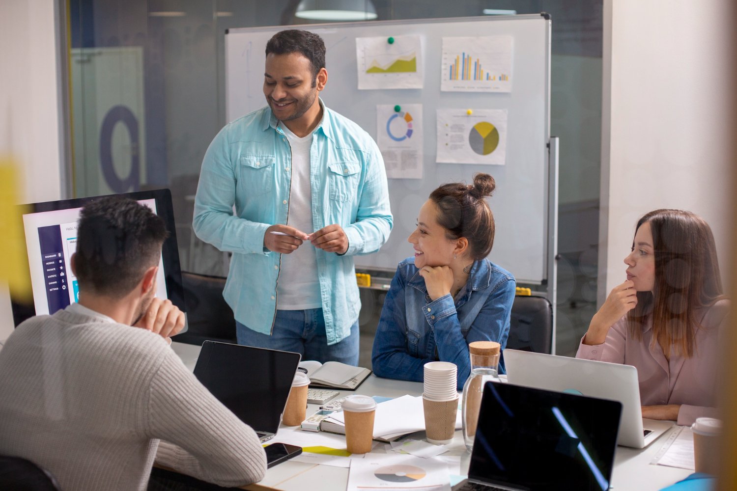 modern-computer-lab-digital-marketing